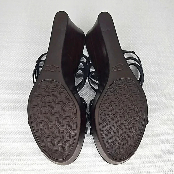 UGG Mattie Black Leather Platform Wedge Stacked Heel Sandal Women's Size 10 - Picture 10 of 15